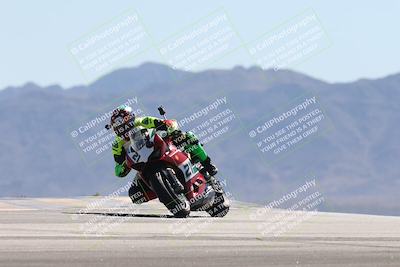 media/Oct-13-2025-Moto Forza (Mon) [[a66d839500]]/3-B Group/Session 4 (Turn 9)/